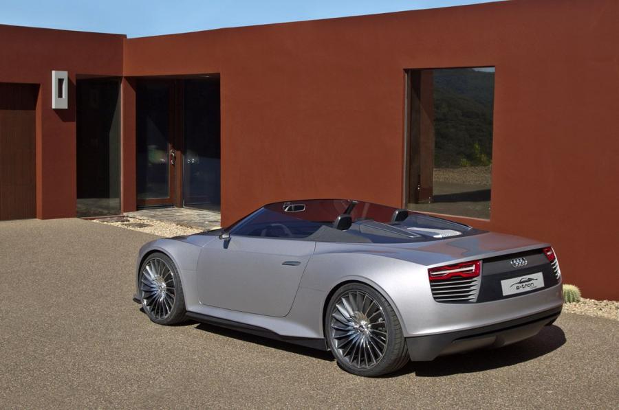  Audi e-Tron Spyder Concept 2010 года  (фото 100 из 105)